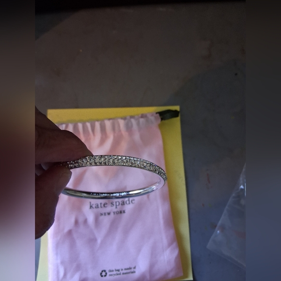 Kate Spade New York Razzle Dazzle Bangle. - Picture 4 of 5